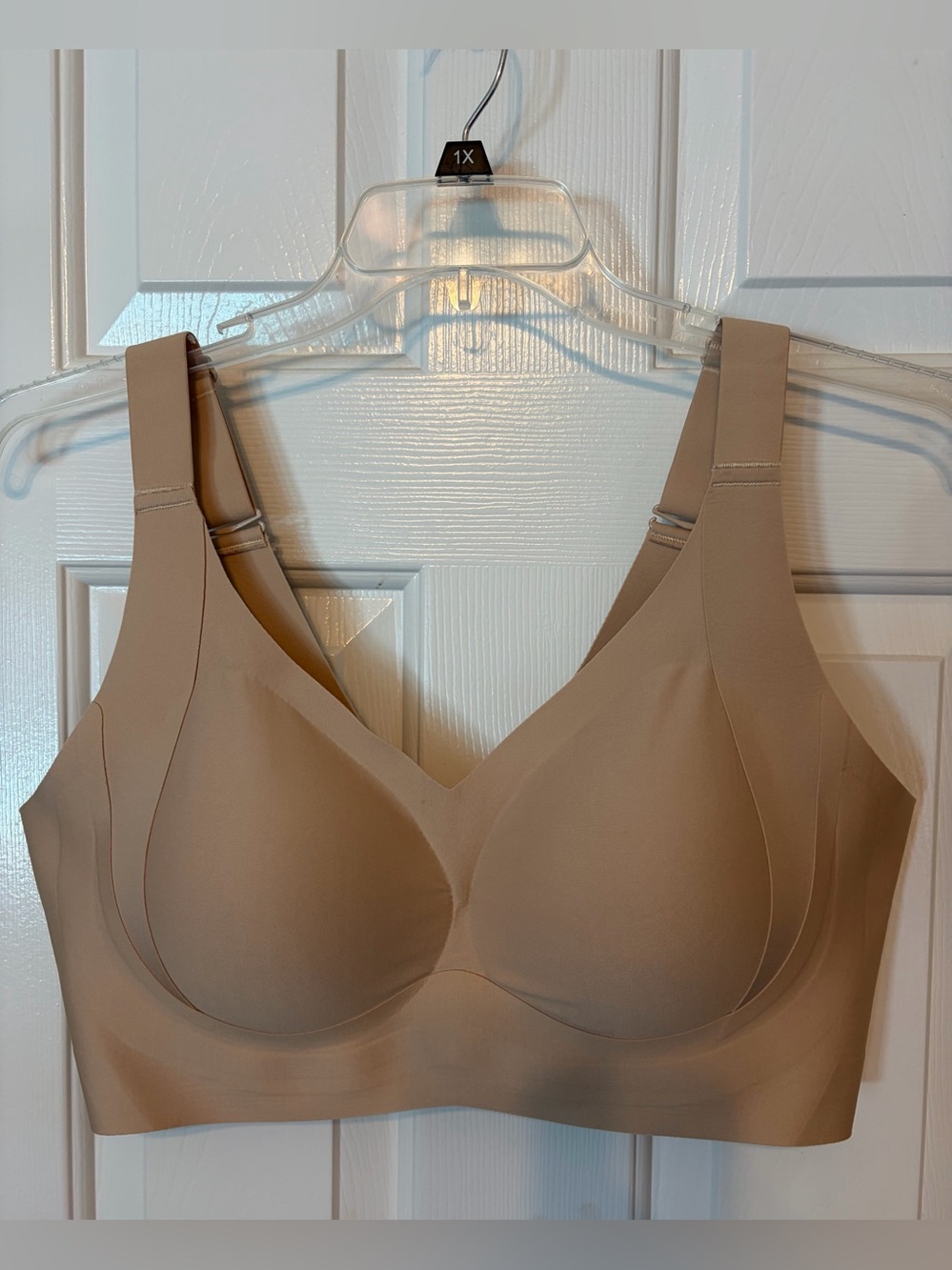 Forlest NWOT Wireless Support Bra with Jelly Gel Banding, Size 4X